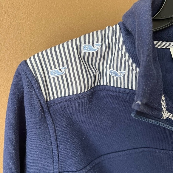 Vineyard Vines Classic Whale Embroidered Shep Shirt Deep Bay Sweater Size M - Picture 3 of 8